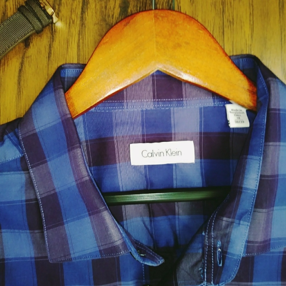 Calvin Klein button down - Picture 3 of 5
